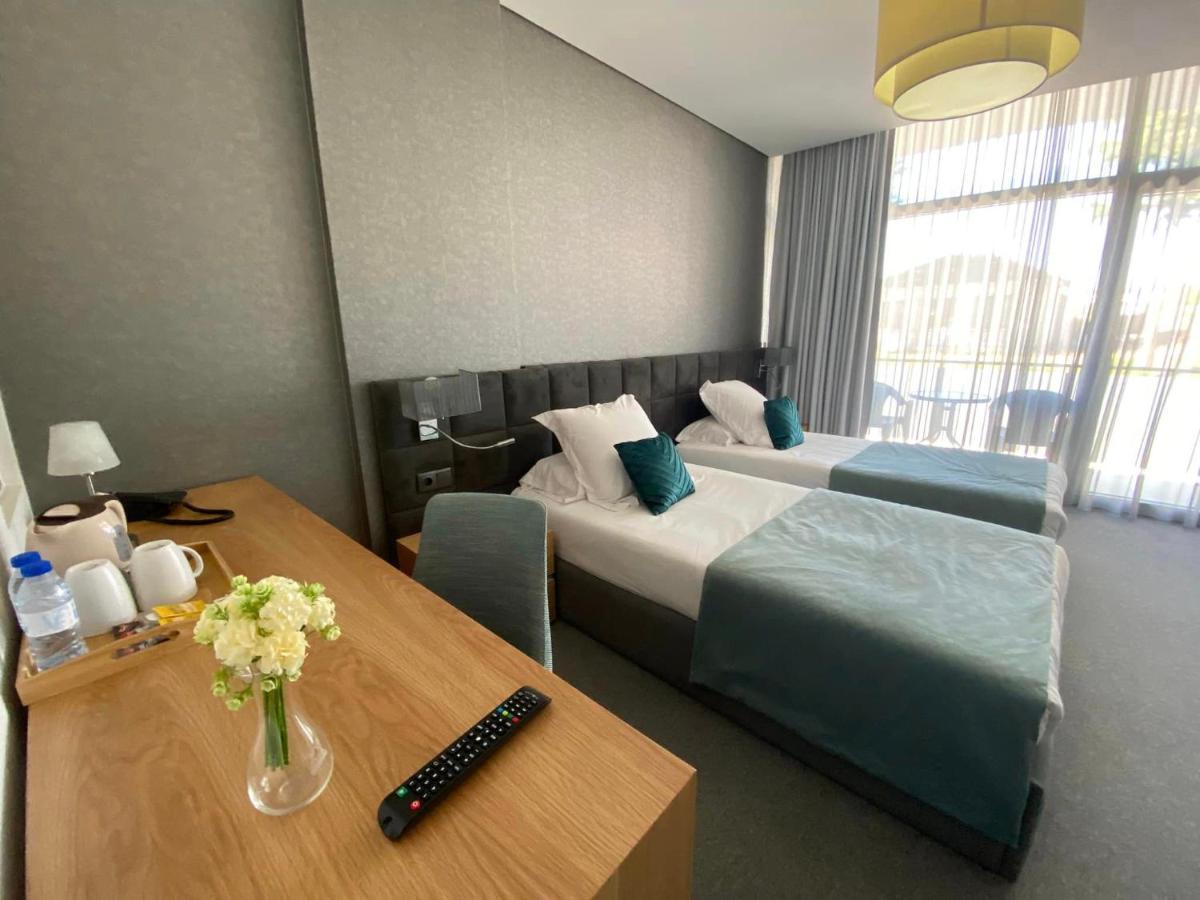 Hotel פדראס סלגאדאס מראה חיצוני תמונה